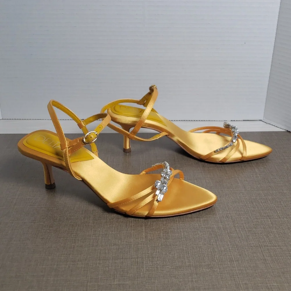 Deltan Yellow Aria Satin Jewel Ornament Dress Sandals - SZ‎ 7 - NWOT